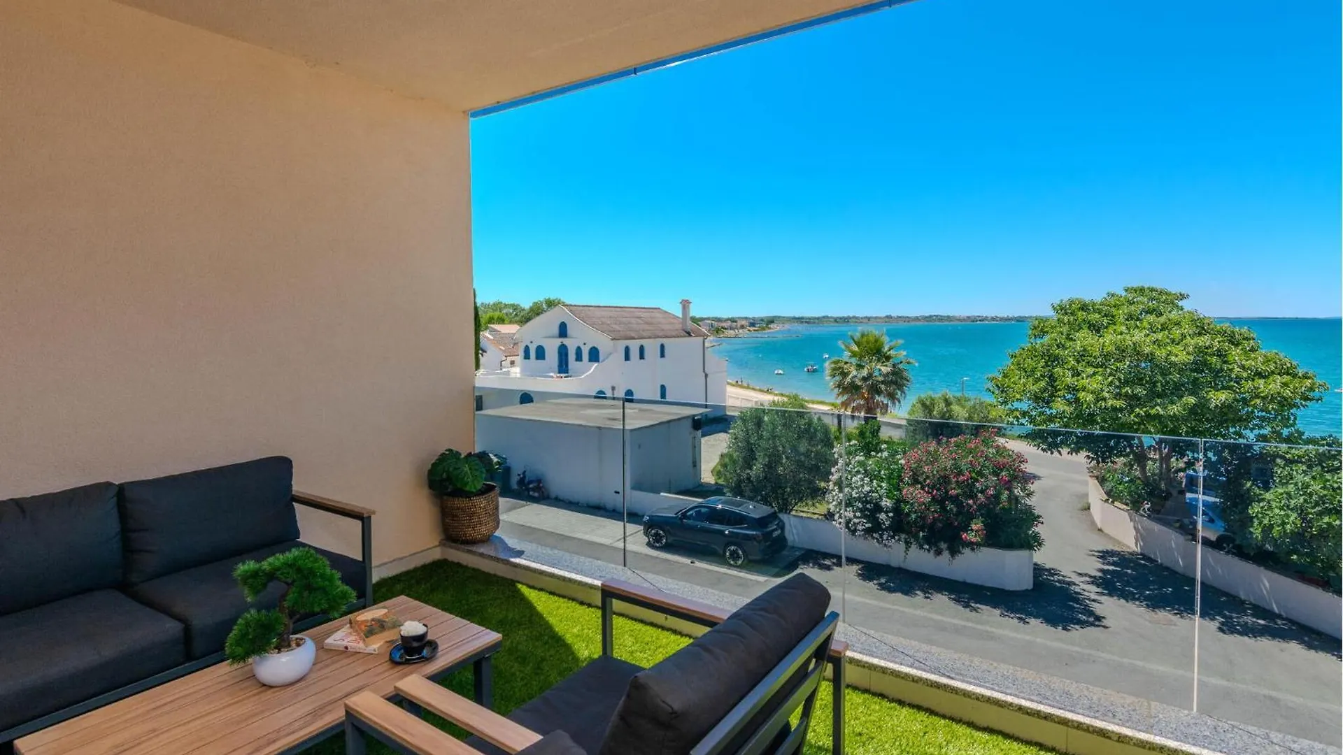Nice Apartment In Nin With House Sea View 0*,